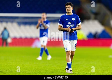 Cardiff, Großbritannien. Dezember 2024. Alex Robertson von Cardiff City sieht in Vollzeit niedergeschlagen aus. EFL Skybet Championship Match, Cardiff City gegen Preston NE im Cardiff City Stadium in Cardiff, Wales am Mittwoch, 11. Dezember 2024. Dieses Bild darf nur für redaktionelle Zwecke verwendet werden. Nur redaktionelle Verwendung, Bild von Lewis Mitchell/Andrew Orchard Sportfotografie/Alamy Live News Credit: Andrew Orchard Sportfotografie/Alamy Live News Stockfoto