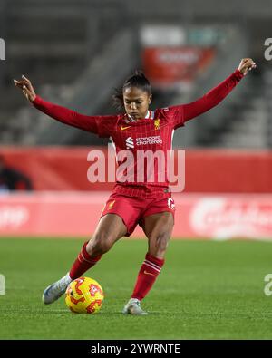 Taylor Hinds of Liverpool in Aktion während des Women's League Cup - Gruppenphase - Gruppe A Liverpool Women/Everton Women im St Helens Stadium, St Helens, Vereinigtes Königreich, 11. Dezember 2024 (Foto: Craig Thomas/News Images) in , am 12.11.2024. (Foto: Craig Thomas/News Images/SIPA USA) Stockfoto