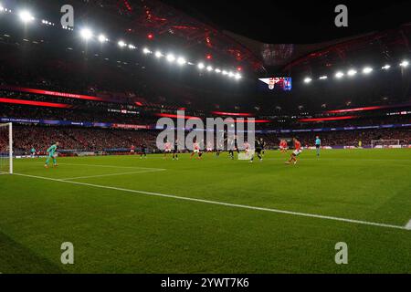 Lissabon, Portugal. Dezember 2024. Ansicht der UEFA Champions League 2024/25 Phase 6 Spieltag zwischen SL Benfica und Bologna FC im Estadio da Luz öffnen. Endergebnis Benfica 0:0 Bologna (Foto: Bruno de Carvalho/SOPA Images/SIPA USA) Credit: SIPA USA/Alamy Live News Stockfoto