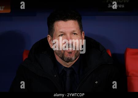 Madrid, Spanien. Dezember 2024. Cheftrainer von Atletico de Madrid Diego Pablo Simeone, der während des Spiels der UEFA Champions League 2024/25 zwischen Atletico de Madrid und Slovan Bratislava im Riyadh Air Metropolitano Stadion zu sehen war. Endergebnis Aatletico de Mmadrid 3:1 Slovan Bratislava Credit: SOPA Images Limited/Alamy Live News Stockfoto