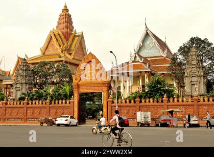 Wat Ounalom, ein buddhistischer Tempel in Phnom Penh, Kambodscha. Stockfoto