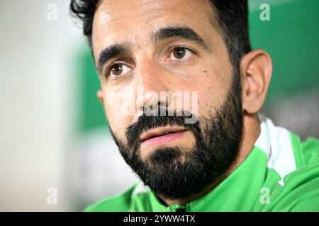 Aktenfoto vom 31. 10. 2024 von Ruben Amorim. Am 29. Oktober gab Sporting Lisbon bekannt, dass Manchester United einen Ansatz für den Trainer Ruben Amorim gemacht habe und sich bereit erklärt habe, seine Freisetzungsklausel von 10 Millionen Euro (8,3 Millionen Pfund) zu zahlen. Ausgabedatum: Donnerstag, 12. Dezember 2024. Stockfoto