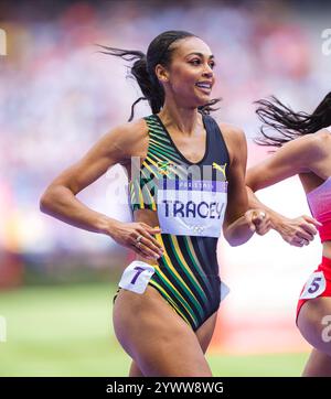 Adelle Tracey nahm an den 800-Meter-Strecken der Olympischen Spiele 2024 in Paris Teil. Stockfoto