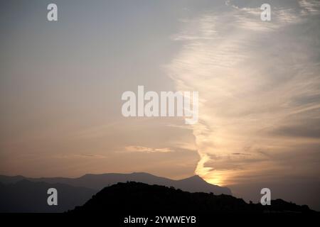 Sonnenuntergang jabal akhdar al hamra oman im Nahen Osten Stockfoto