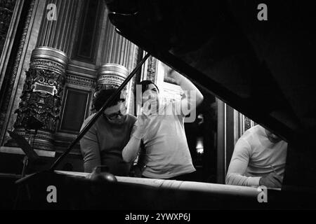 Philippe Gras / Le Pictorium - Jean Pierre Drouet und Carlos Roque Alsina - 10/04/2016 - Frankreich / Ile-de-France (Region) / Paris - Jean Pierre Droueet und Carlos Roque Alsina, Opera Garnier, 1974 Stockfoto