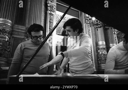 Philippe Gras / Le Pictorium - Jean Pierre Drouet und Carlos Roque Alsina - 10/04/2016 - Frankreich / Ile-de-France (Region) / Paris - Jean Pierre Droueet und Carlos Roque Alsina, Opera Garnier, 1974 Stockfoto