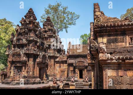 Kambodscha, Kambodscha, 26.02.2024, Siem Reap, Angkor-Tempel, Benteay Srei, Lady Temple, Khmer, Ruinen, Ruinen, Foto von Jean-Yves Bardin Stockfoto