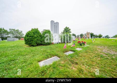 Alphonse Capone, der berüchtigte Chicagoer Gangster, ruht in Mt. Carmel Cemetery, Hillside, Illinois, auf einem bescheidenen Familiengrundstück, das von einem einfachen Grabstein gekennzeichnet ist Stockfoto