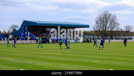 Lokale Bewunderer Fußballspiel zwischen Billingham Stadt und Easington Colliery in North East England, Großbritannien Stockfoto