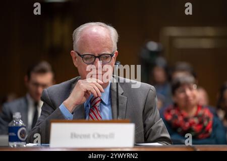 Washington, USA. Dezember 2024. Brent Orrell, Senior Fellow, American Enterprise Institute, bei einer Anhörung im Senat Aging im Bürogebäude des Dirksen Senats in Washington, DC am 12. Dezember 2024. (Foto: Annabelle Gordon/SIPA USA) Credit: SIPA USA/Alamy Live News Stockfoto