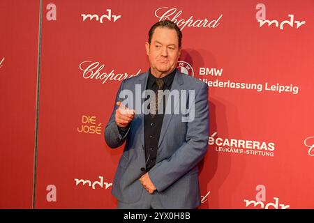 Leipzig - Spendengala im Kampf gegen Leukämie: Dutzende Sterne bei der 30. JosÃ Carreras Gala 12.12.2024 ab 18 Uhr Leipzig, Media City Leipzig Fotograf: EHL Media/Dietmar Thomas im Foto: Jürgen Tonkel, Musiker am Donnerstag überträgt der MDR ab 20,15 Uhr live aus Leipzig die 30. JosÃ Carreras Gala. Gastgeber und Stifter JosÃ Carreras wird in seiner großen Vision Leukämie muss heilbar werden. Immer und bei jedem wieder von prominenten internationale und nationale Künstlerfreunden unterstützt. Gemeinsam mit Gastgeber JosÃ Carreras werden auch in diesem Jahr die TV-Moderatoren und Botschafter der Stockfoto