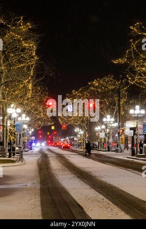 Winter on Main Street in Ann Arbor, Michigan, USA [keine Veröffentlichungen; nur redaktionelle Lizenzierung] Stockfoto