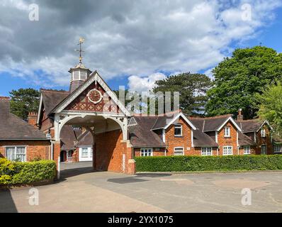 Der Eingang zum Stableyard Bletchley Park Stockfoto