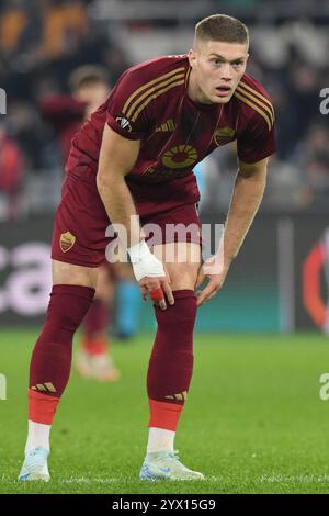 Rom, Latium. Dezember 2024. Artem Dovbyk von AS Roma während der Europa-League-Phase Spieltag 6 zwischen Roma und Sporting Braga im Olympiastadion, Italien, 12. Dezember 2024. Gutschrift: massimo insabato/Alamy Live News Stockfoto