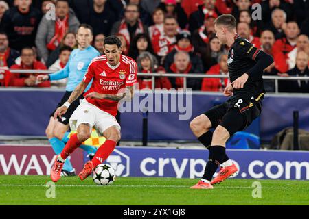 Angel Di Maria, Emil Holm beim Spiel der UEFA Champions League zwischen SL Benfica und Bologna FC 1909 (Maciej Rogowski) Stockfoto