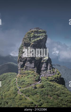 Der Fanjingshan oder der Berg Fanjing in Tongren, Provinz Guizhou, ist der höchste Gipfel des Wuling-Gebirges im Südwesten Chinas. Fanjingshan Stockfoto