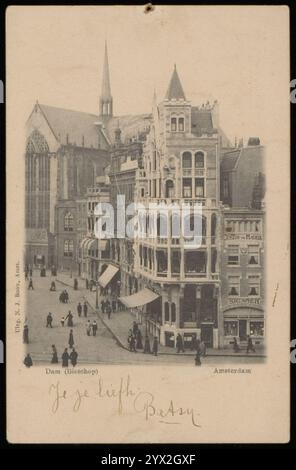 Dam, gezien naar de Nieuwe Kerk traf rechts het Damrak. Uitgave N.J. Boon, Amsterdam, Stockfoto