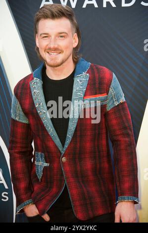 14. November 2018 – Nashville, Tennessee; USA – MORGAN WALLEN kommt bei den 52. Jährlichen CMA Awards an, die in der Bridgestone Arena in der Innenstadt von Nashville stattfanden. Copyright 2018 Jason Moore. (Kreditbild: © Jason Moore/ZUMA Wire) NUR REDAKTIONELLE VERWENDUNG! Nicht für kommerzielle ZWECKE! Stockfoto