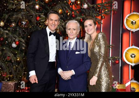 Sven Lorig, Jose Carreras und Stephanie Müller-Spirra bei der 30. JosÃ Carreras Gala 2024 in der Medienstadt Leipzig. Leipzig, 12.12.2024 *** Sven Lorig, Jose Carreras und Stephanie Müller Spirra bei der JosÃ Carreras Gala 30 2024 in der Medienstadt Leipzig Leipzig, 12 12 2024 Foto:XF.xKernx/xFuturexImagex carreras 4470 Stockfoto