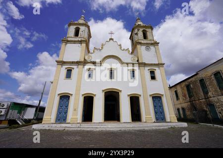 Fassade der Pfarrkirche unserer Lieben Frau vom Sieg, Sao Cristovao, Sergipe, Brasilien Stockfoto