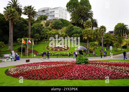VINA DEL MAR, CHILE - 29. OKTOBER 2024: Blumenuhr (Reloj de Flores) Wahrzeichen in Vina del Mar, Valparaiso, Chile Stockfoto