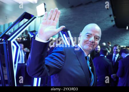 Schweiz, Zürich. Dezember 2024. 13. Dezember 2024, Schweiz, Zürich: Fußball: WM-Qualifikation Europa, Gianni Infantino, FIFA-Präsident, trifft bei der Verlosung der Qualifikation zur FIFA-Weltmeisterschaft 2026 an. Foto: Christian Charisius/dpa Credit: dpa Picture Alliance/Alamy Live News Credit: dpa Picture Alliance/Alamy Live News Stockfoto