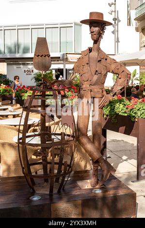 Gedenkstätte für „El Pimpi“, eine berühmte Figur in Malaga, Andalusien, Spanien. Stockfoto