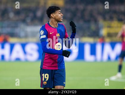 Signal-Iduna-Park, Dortmund, 11.12.2024: Lamine Yamal von Barcelona reagiert beim Championsleague-Spiel Borussia Dortmund gegen den FC Barcelona. Stockfoto