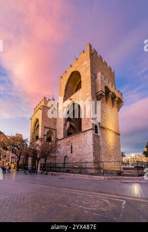 Torres de Serranos (Serranos Towers), Valencia, Valencia, Valencia, Spanien Stockfoto