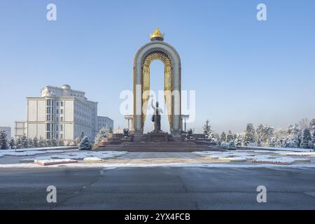 Statue von Ismail Samani, Ismoili Somoni, Duschanbe, Tadschikistan, Zentralasien, Asien Stockfoto