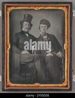 Porträt von zwei sitzenden Männern, einer in Top hat, einer in Cap, um 1850. Stockfoto