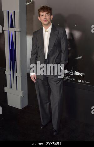 Kevin McHale bei der Premiere des Kinofilms Nosferatu - der Untote im TCL Chinese Theater. Los Angeles, 12.12.2024 *** Kevin McHale bei der Premiere des Films Nosferatu The Undead im TCL Chinese Theater Los Angeles, 12 12 2024 Foto:xD.xStarbuckx/xFuturexImagex nosferatu la 4321 Stockfoto