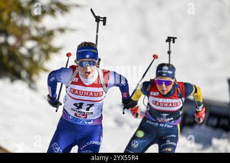 Hochfilzen, Österreich. Dezember 2024. HOCHFILZEN, ÖSTERREICH - 13. DEZEMBER: Anna Maka aus Polen tritt am 13. Dezember 2024 in Hochfilzen, Österreich beim 7, 5 km langen Sprint der Frauen beim IBU-Weltcup Biathlon Hochfilzen an. 241213 SEPA 26 069 - 20241213 PD5898 Credit: APA-PictureDesk/Alamy Live News Stockfoto