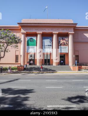 Buenos Aires, Argentinien - 22. November 2024: Nationalmuseum der Schönen Künste (Museo Nacional de Bellas Artes) MNBA Stockfoto