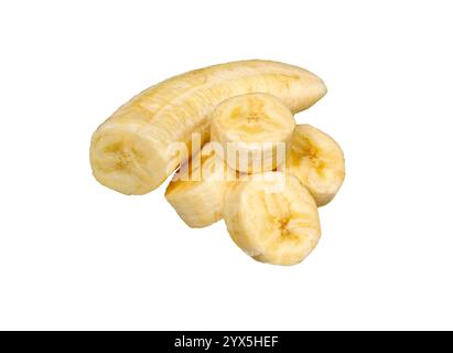 Bananenscheiben isoliert auf weißem Hintergrund. Stockfoto