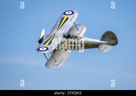 1938 Gloster Gladiator, die am 12. Mai 2024 auf der Best of British Air Show in Shuttleworth durchgeführt wurde. Stockfoto