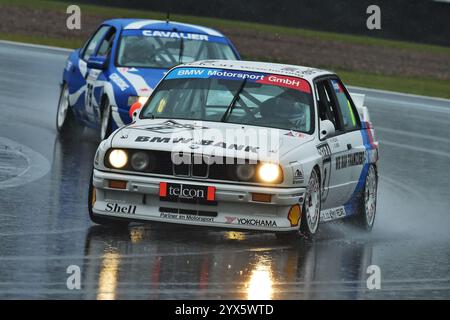 Darren Fielding, BMW E30 M3, Adrian Flux Trophy für MRL Historic Touring Car Challenge, ursprünglich für fünfzig Minuten Rennen mit Option geplant Stockfoto