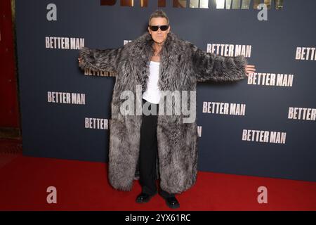 Robbie Williams nimmt am 13. Dezember 2024 an der Better man Premiere im Le Grand Rex in Paris Teil. Foto: Jerome Dominé/ABACAPRESS. COM Credit: Abaca Press/Alamy Live News Stockfoto