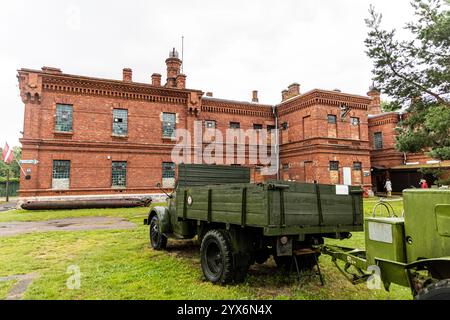 Liepaja, Lettland - 13. Juni 2024: Karosta Militärgefängnis Museum auf dem ehemaligen russischen kaiserlichen und sowjetischen Marinestützpunkt an der Ostsee, heute ein Stadtteil Stockfoto