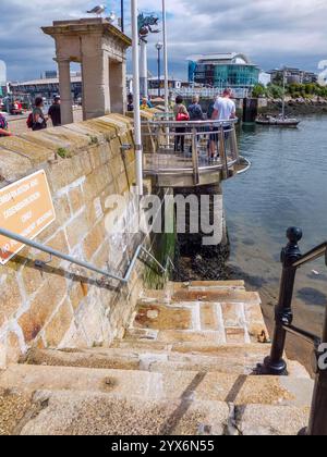 Das Mayflower Steps Denkmal in Plymouth, Devon, England, Großbritannien. Stockfoto