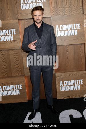 New York City, USA. Dezember 2024. Boyd Holbrook nahm an der „A Complete Unknown“ New York Premiere Teil, die am 13. Dezember 2024 im SVA Theater in New York City stattfand © Steven Bergman/AFF-USA. COM Credit: AFF/Alamy Live News Stockfoto