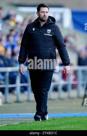 Oxford United Manger des Buckingham während des Sky Bet Championship Matches im Kassam Stadium in Oxford. Bilddatum: Samstag, 14. Dezember 2024. Stockfoto