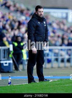 Oxford United Manger des Buckingham während des Sky Bet Championship Matches im Kassam Stadium in Oxford. Bilddatum: Samstag, 14. Dezember 2024. Stockfoto