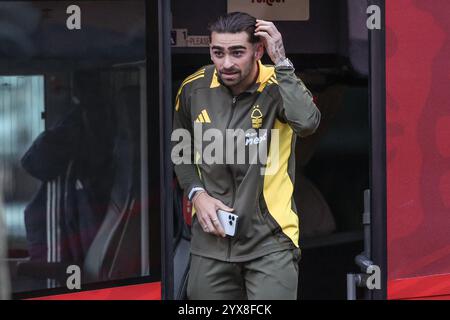 Jota Silva aus Nottingham Forest kommt während des Premier League-Spiels Nottingham Forest gegen Aston Villa am 14. Dezember 2024 in Nottingham, Großbritannien (Foto: Alfie Cosgrove/News Images) am 14. Dezember 2024 in Nottingham an. (Foto: Alfie Cosgrove/News Images/SIPA USA) Stockfoto