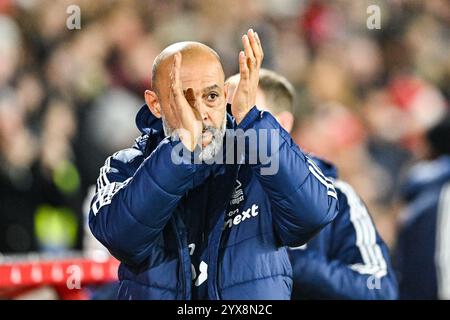 The City Ground, Nottingham, Großbritannien. Dezember 2024. Premier League Football, Nottingham Forest gegen Aston Villa; Nottingham Forest Head Coach Nuno Espirito Santo Credit: Action Plus Sports/Alamy Live News Stockfoto