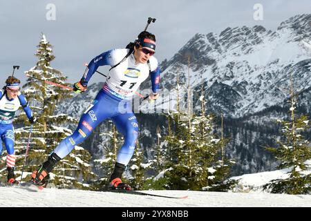 Hochfilzen, Österreich. Dezember 2024. HOCHFILZEN, ÖSTERREICH - 14. DEZEMBER: Tommaso Giacomel aus Italien tritt am 14. Dezember 2024 im Biathlon Stadion Hochfilzen im Biathlon-Stadion in Hochfilzen an.241214 SEPA 24 464 - 20241214 PD6609 Credit: APA-PictureDesk/Alamy Live News Stockfoto