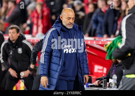 Nottingham, Großbritannien. Dezember 2024. City Ground Stadium NOTTINGHAM, ENGLAND - 14. DEZEMBER: Nottingham Forest Head Coach Nuno Espírito Santo vor dem Spiel der Premier League 2024/25 in der 10. Matchweek zwischen Nottingham Forest und Aston Villa FC im City Ground Stadium, am 14. Dezember 2024 in Nottingham, England. (Paul Bonser/SPP) Credit: SPP Sport Press Photo. /Alamy Live News Stockfoto