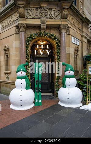 The Ivy Restaurant at Christmas, Buchanan Street, Glasgow, Schottland, Großbritannien, Europa Stockfoto