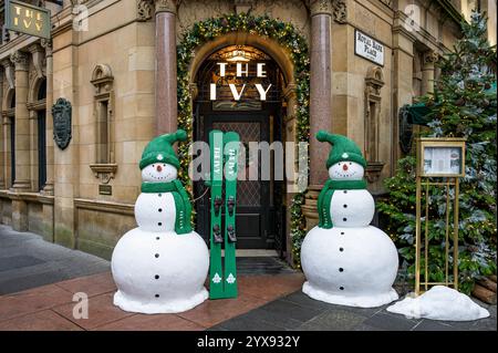 The Ivy Restaurant at Christmas, Buchanan Street, Glasgow, Schottland, Großbritannien, Europa Stockfoto