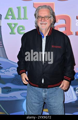 Los Angeles, USA. Dezember 2024. LOS ANGELES, CA. 13. Dezember 2024: Matt Groening bei der Premiere der Simpsons O C'Mon All YE Faithful im El Capitan Theatre. Bildnachweis: Paul Smith/Alamy Live News Stockfoto